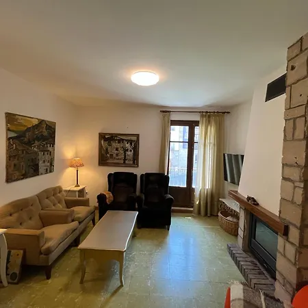 Daire Casa Cardil Graus