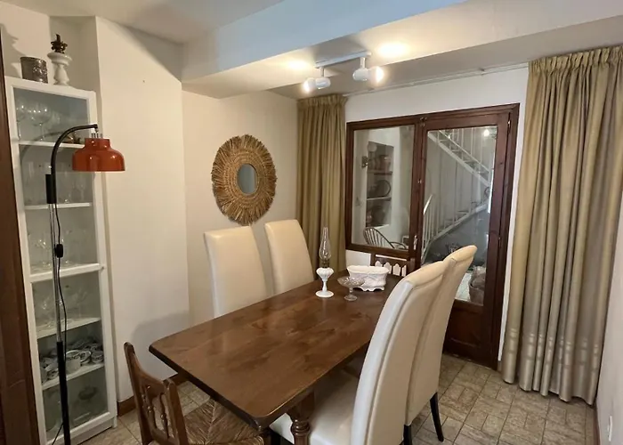 Casa Cardil アパート グラウス